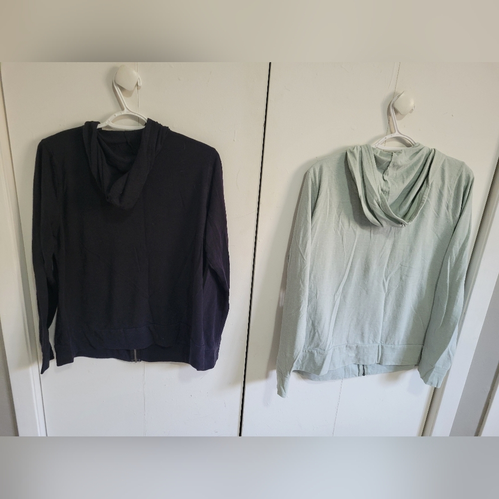 Set of 2 Zip-Up Hoodies - Black and Light Green - Picture 4 of 6
